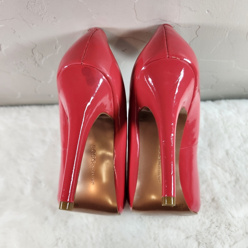 BCBG Coral Peep Toe Heels Pumps Size 6.5 M 4" Heel Faux Patent Leather - Picture 13 of 16